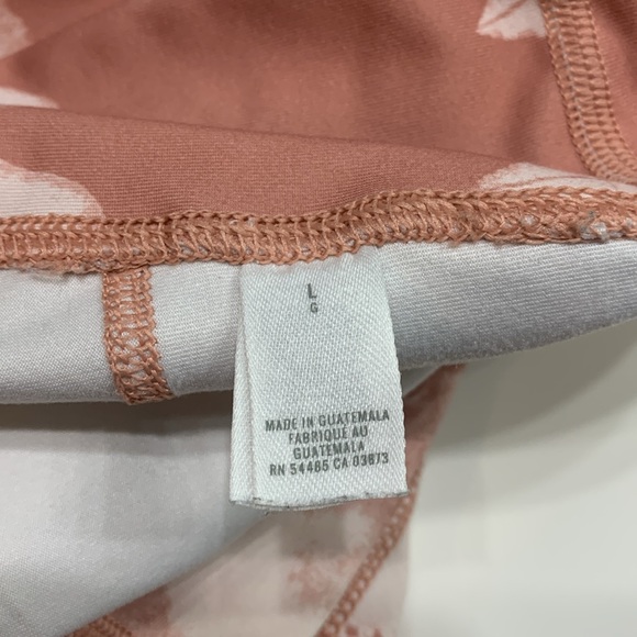 pink patterned leggings - Picture 7 of 7